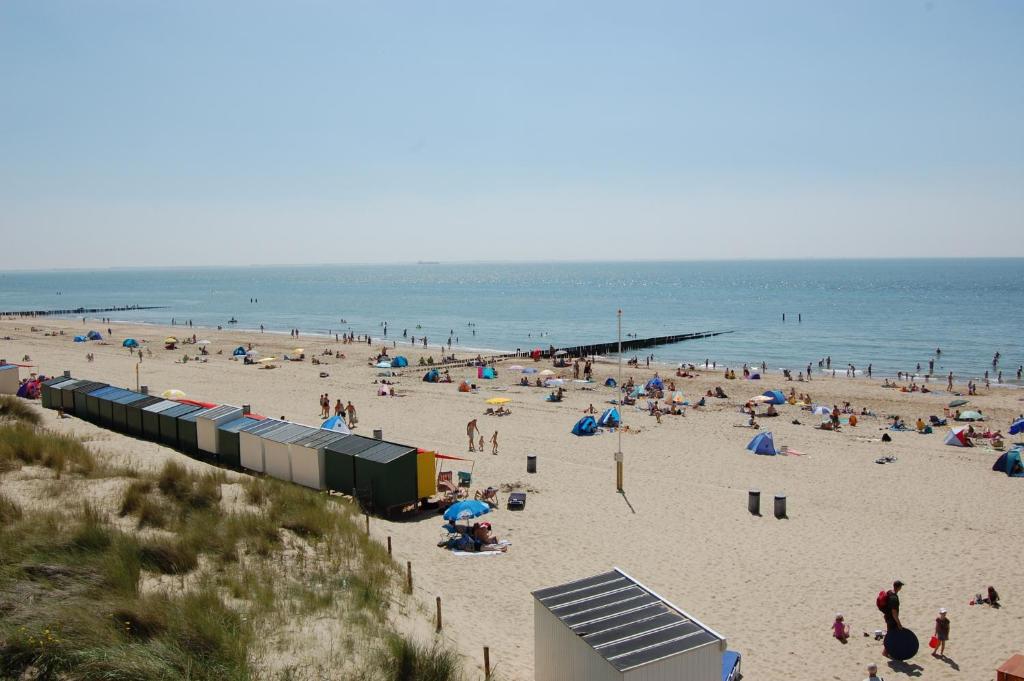 Strandcamping Valkenisse Camping 3*
